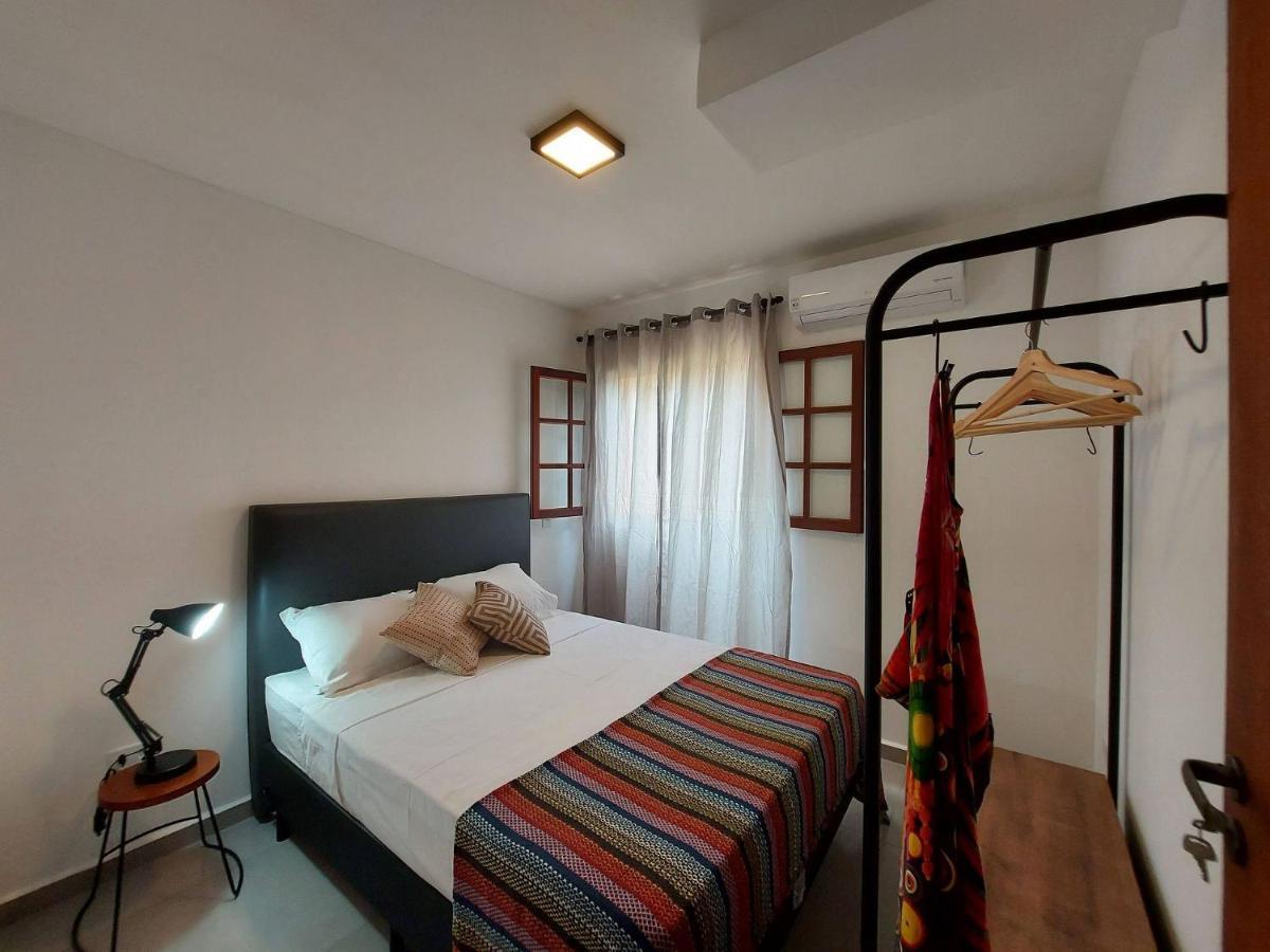 Mamanguá - Flat com Piscina, 50mts da praia, cozinha gourmet, churrasqueira privativa, ar con, WiFi, netflix, garagem Paraty Exterior foto